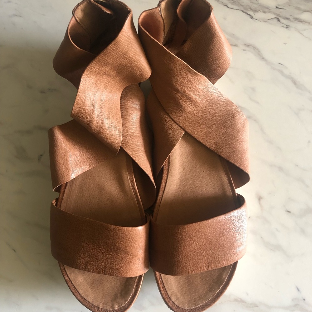 Eileen Fisher Sandals 9 Leather